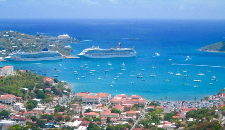 Cruises - Dream Vacations at Sea
